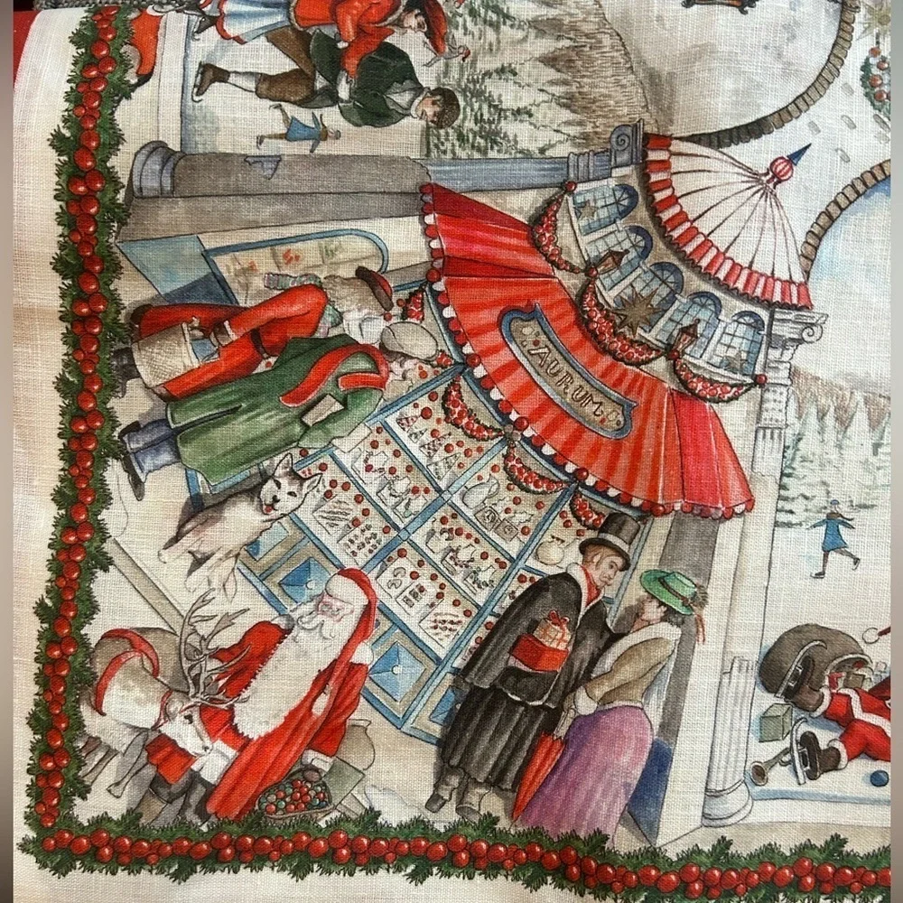 Tessitura Toscana Telerie Firenze 67”x 67” Italian Linen Christmas Tablecloth